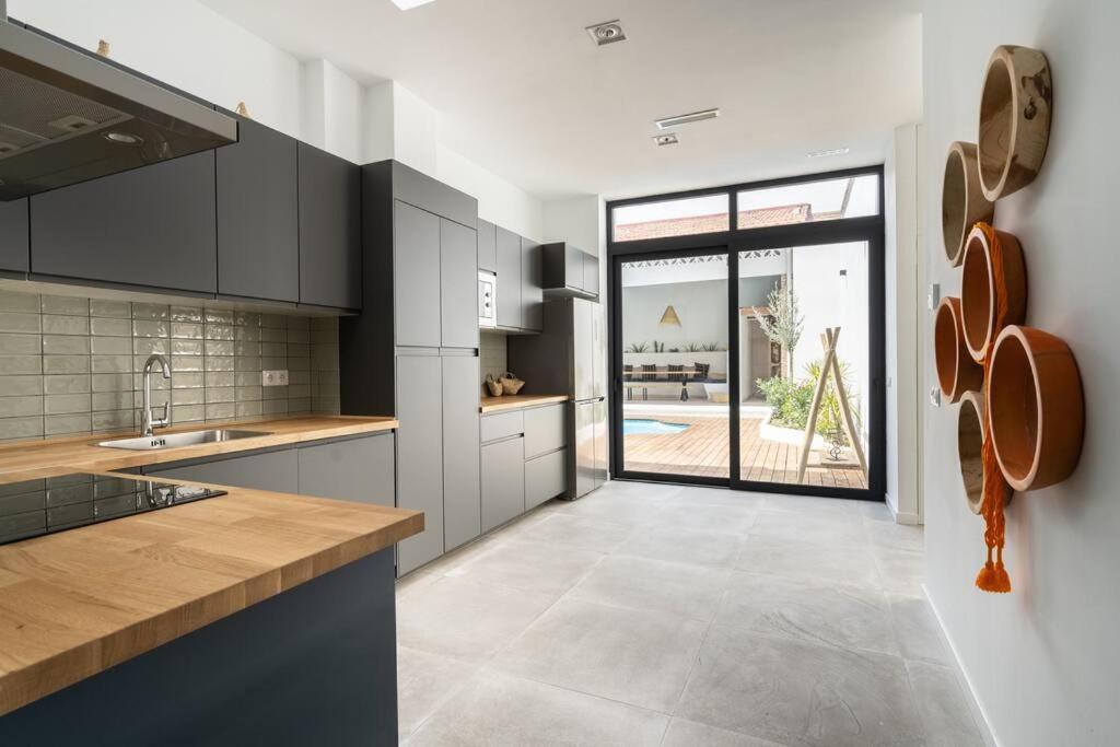Maison Avec Piscine A バレンシア エクステリア 写真